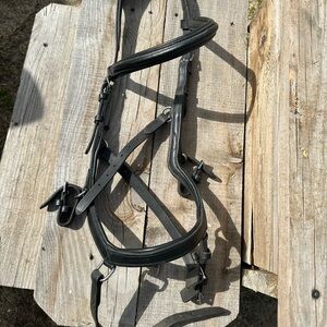 Black cob size Rambo Micklem bridle